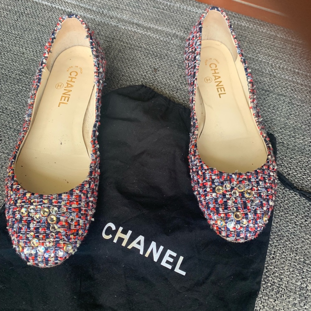 Authentic Tweed Channel flats - Picture 2 of 8